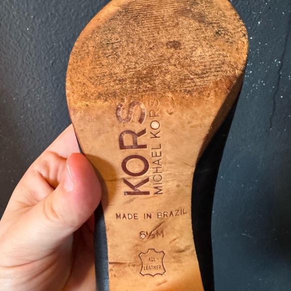 Michael Kors Black and Brown Classic Peep Toe Heels - Picture 6 of 9